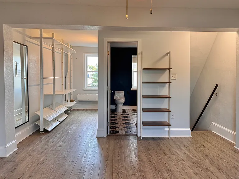 512 Penn Ave #2 — Photo 12