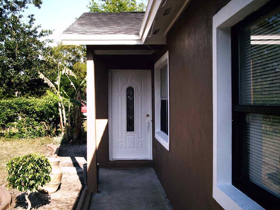 2nd image of 650 Jasmine Rd