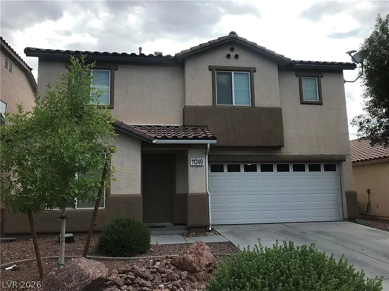 11249 Alga Ct — Photo 1