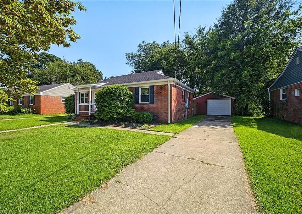 1st image of 553 Summers Dr
