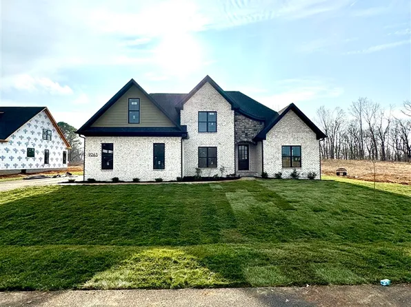 49 Hermitage Ln, Alvaton, KY 42122