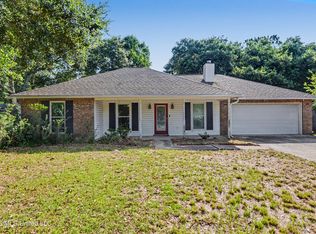 7008 Oakhurst Dr, Ocean Springs, MS 39564