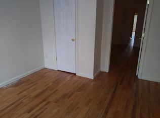 3273 48th St APT 1L, Astoria, NY 11103