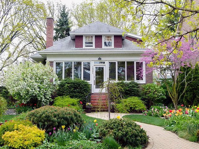 1st image of 1921 Birchwood Ave