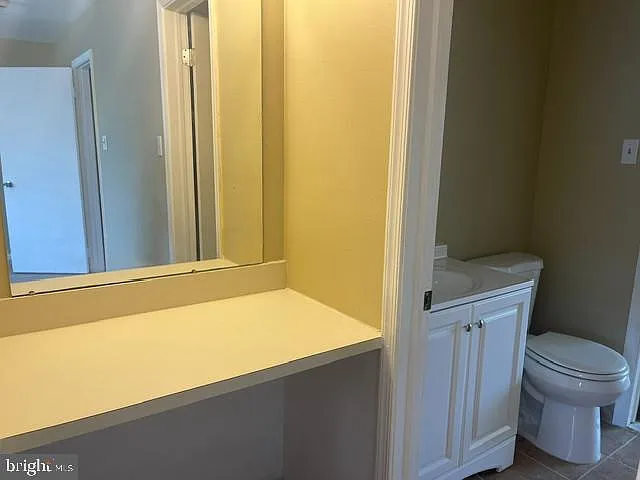 13 Chatham Ct — Photo 11