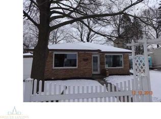 1922 Walnut St, Holt, MI 48842