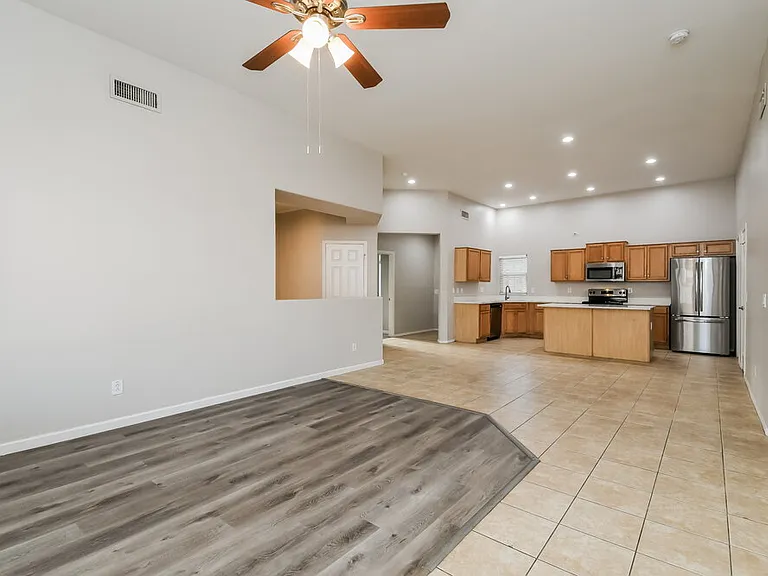 3441 E Baranca Ct — Photo 5