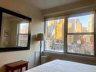 Rented by R New York