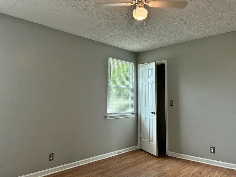 780 Garrison Dr — Photo 13