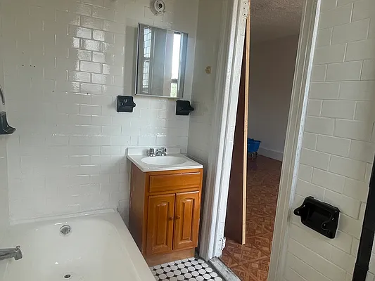 Rented by Compass | media 3