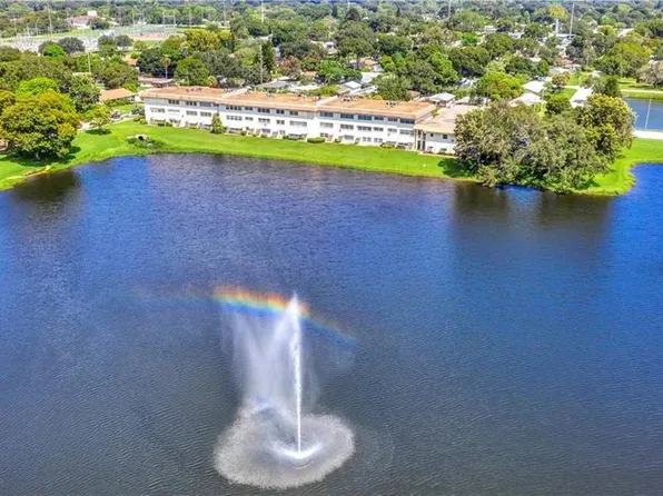 3850 13th Ave N APT 105, Saint Petersburg, FL 33713