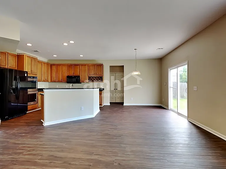 1306 Song Sparrow Way — Photo 5