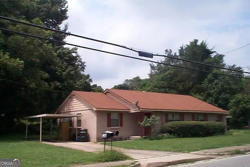 148A W Midland Ave