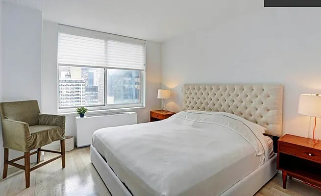 Rented by City Connections Realty | media 4