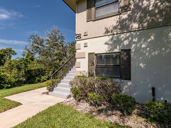 2nd image of 25 Talavera Ct #25