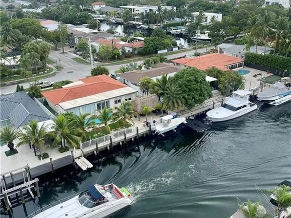 2350 NE 135th Street #1107, North Miami, FL 33181