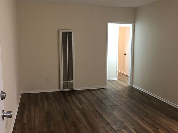 6DF4B6D0-314A-443F-8683-1A25AA7D6335