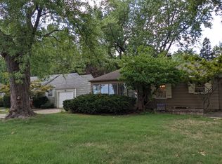 6024 Delmar St, Fairway, KS 66205