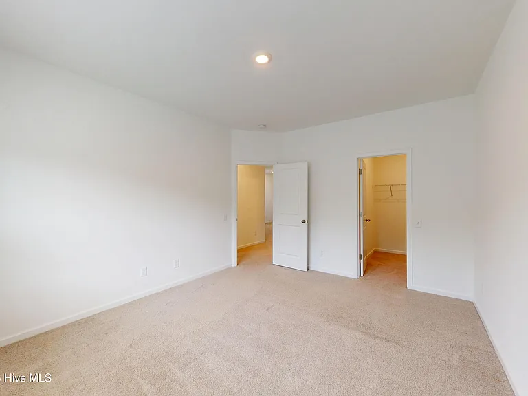 154 Caulfield Rd — Photo 23