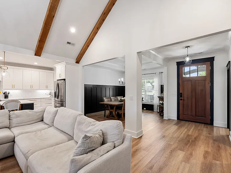 4700 Bisbee Dr — Photo 17