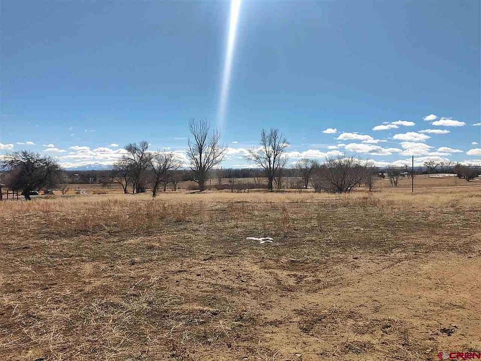 2nd image of 59215 Spring Creek Rd