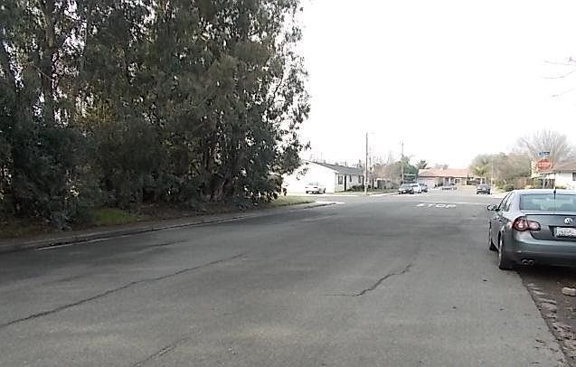 2nd image of 2134 Merced St