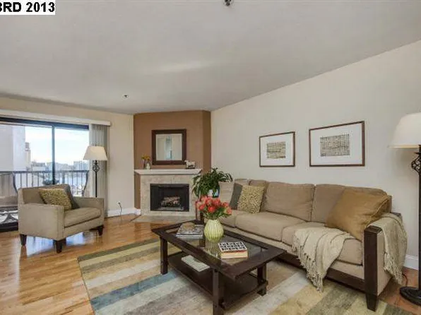 322 Hanover Ave APT 514, Oakland, CA 94606