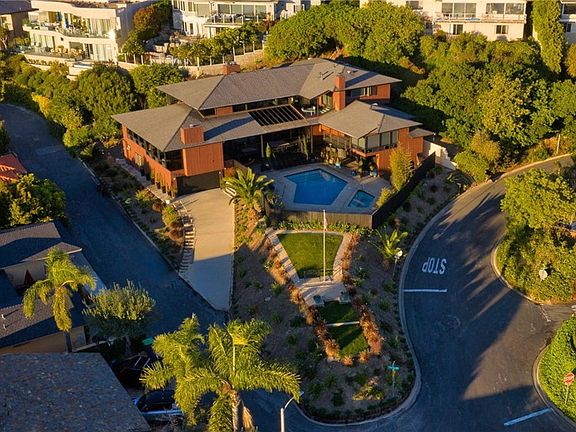 3rd image of 622 Mystic Way