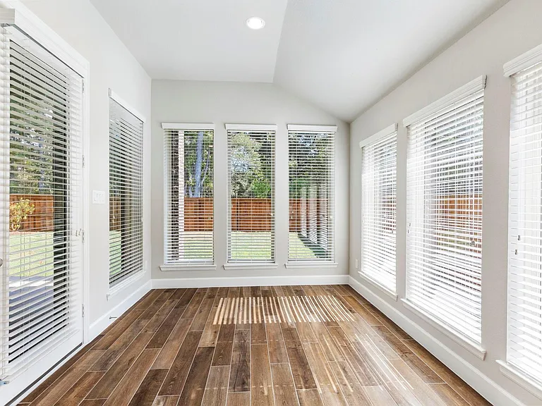 7314 Grandview Meadow Dr — Photo 19
