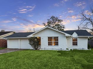 10419 Mayfield Rd, Houston, TX 77043