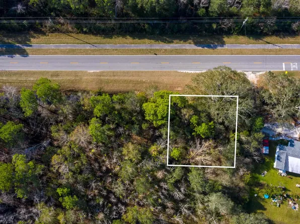 1700 Dog Track Rd, Pensacola, FL 32506