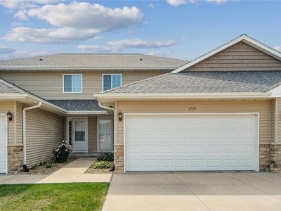 1229 Honey Creek Way NE, Cedar Rapids, IA, 52402