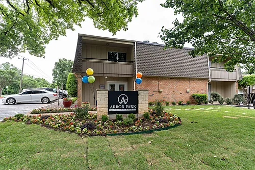 Arbor Park Apartments Photo 1
