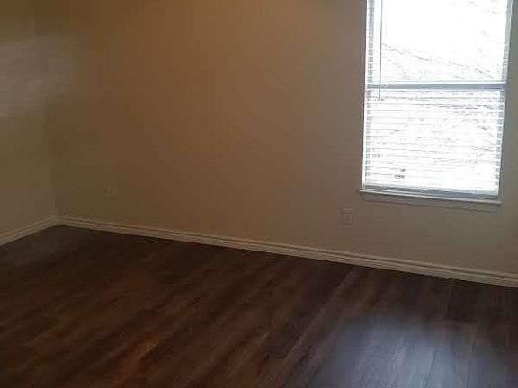 5th image of 8134 Julie Ave