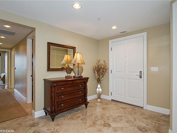 3rd image of 1050 Borghese Ln APT 1506