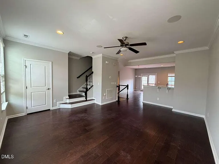 112 Brier Summit Pl — Photo 6