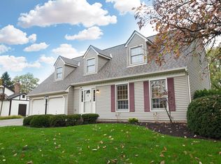 1042 Cherryfield Ave, Columbus, OH 43235
