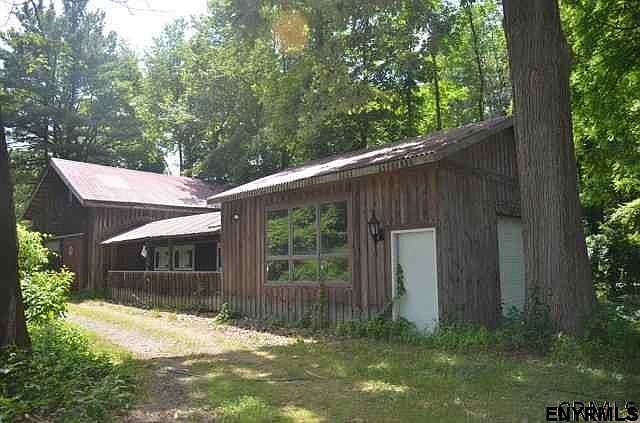 1st image of 425 Unionville Feura Bush Rd