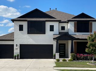 1800 Falling Star Dr, Haslet, TX 76052