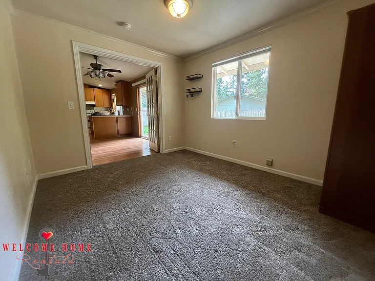 17819 Upland Dr SE — Photo 14