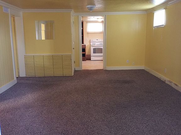 3rd image of 146 Willard Ave #1/2