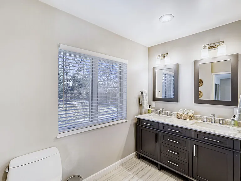 2360 S Emerson St — Photo 14