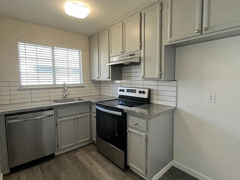 Thrive Living Homes — Photo 9