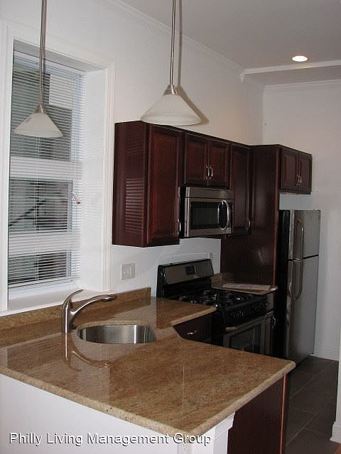 1st image of 1621 Green St #2F
