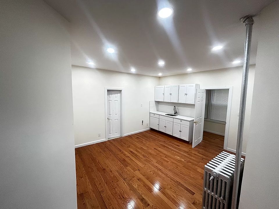 156 W 228th St Bronx NY Zillow