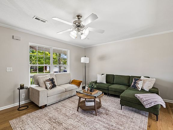 3rd image of 1137 Geneil Ln