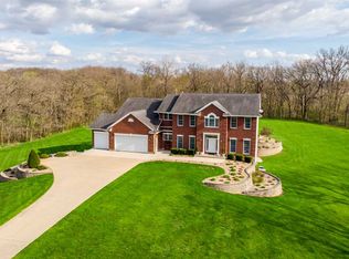 4793 Apple Valley Dr NE, Iowa City, IA 52240