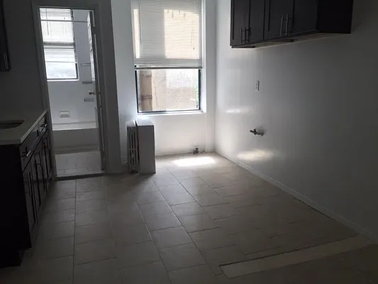 Rented by Bond New York | media 18