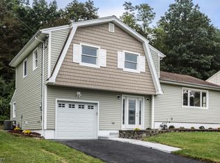 232 Crescent Rd, Wanaque, NJ 07465