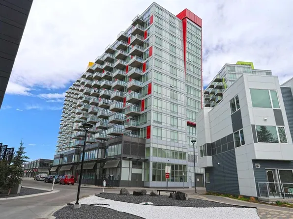 10 Brentwood Cmn NW #904, Calgary, AB T2L 2L6